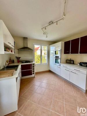 Maison - 135 m² - 3 pièces