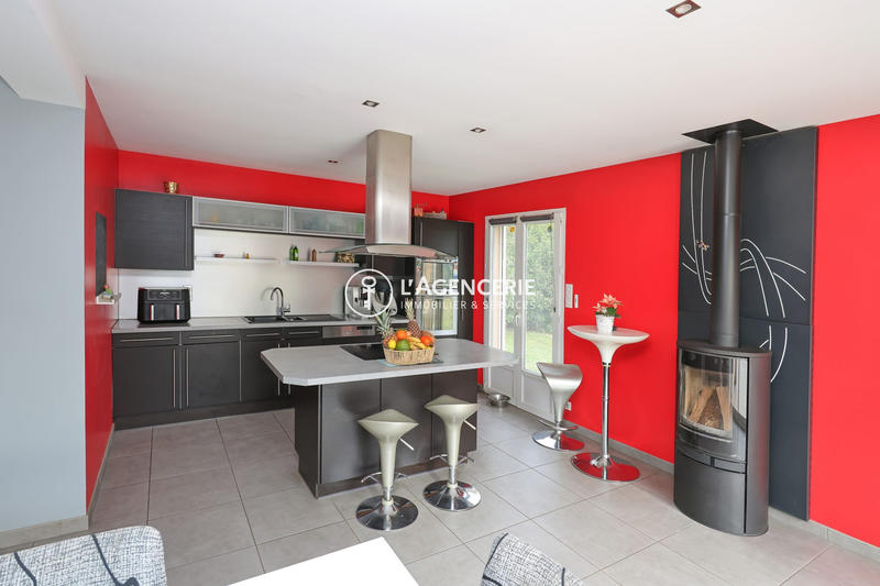 Maison - 134 m² - 5 pièces