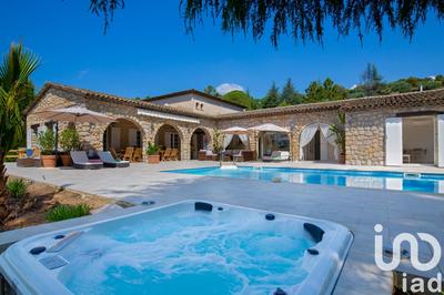 Bastide - 345 m² - 9 pièces