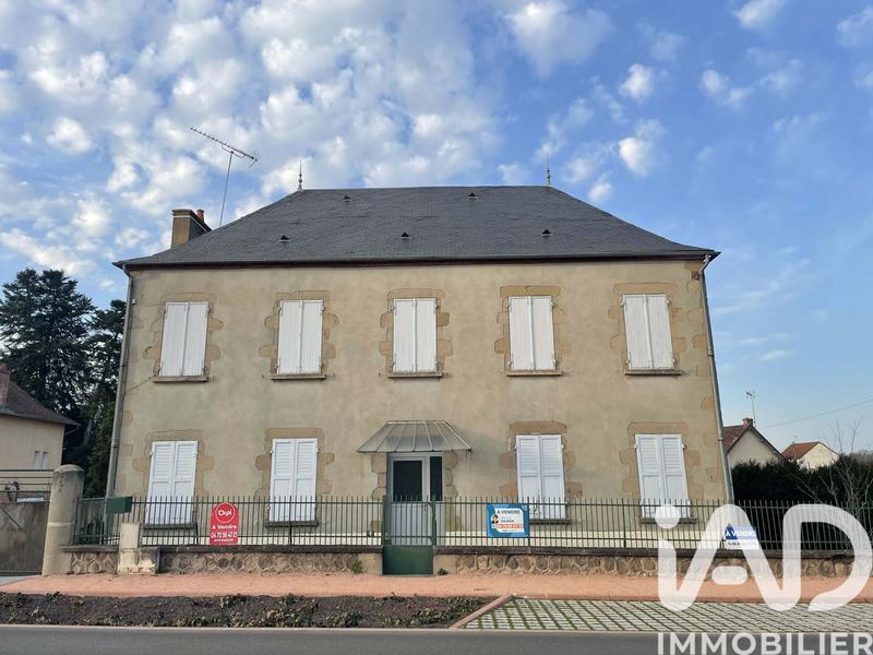 Maison - 182 m² - 10 pièces