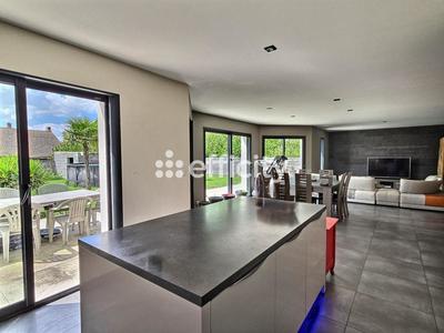 Maison - 131 m² - 4 pièces