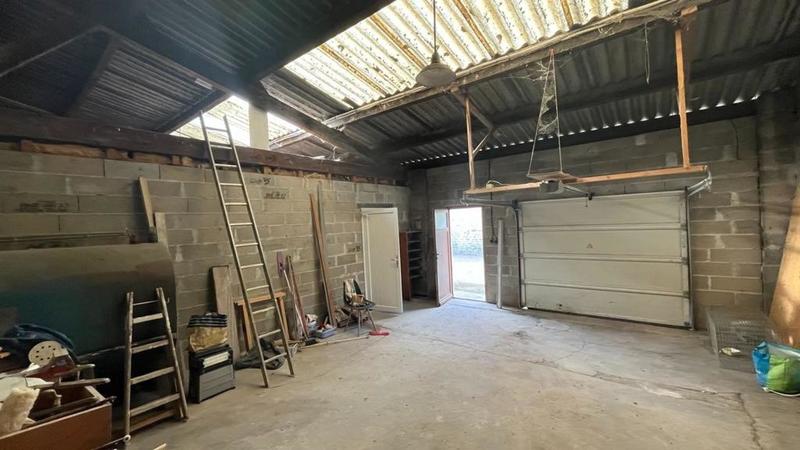 Maison - 151 m² - 6 pièces