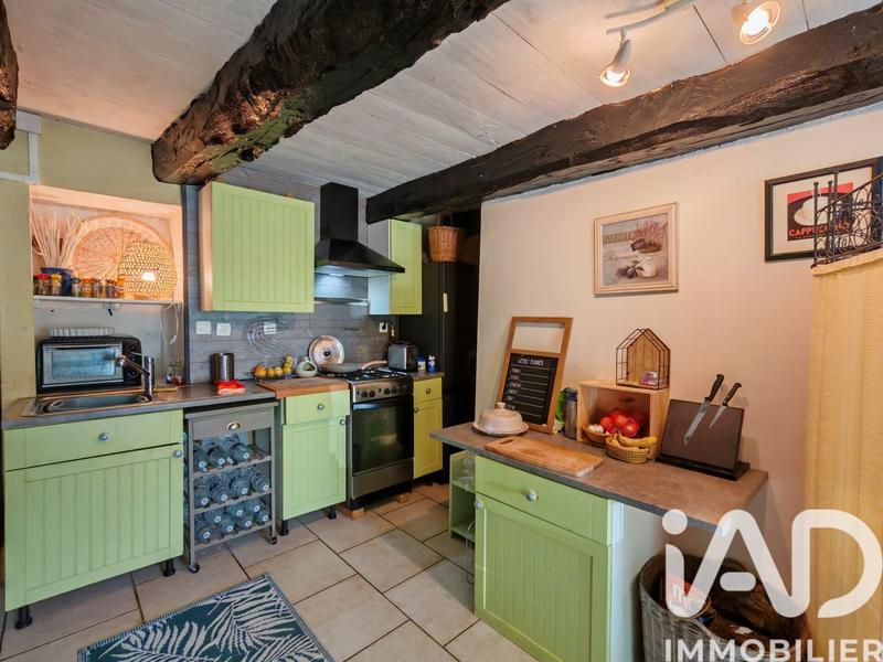 Maison - 98 m² - 5 pièces