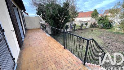 Maison - 71 m² - 5 pièces