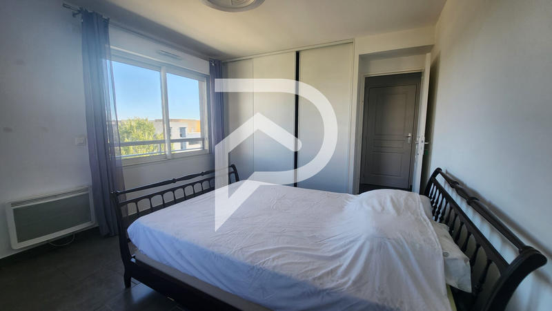 Appartement - 85 m² - 3 pièces