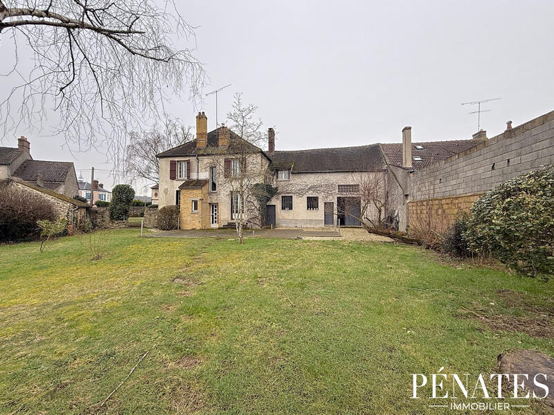 Maison - 156 m² - 7 pièces