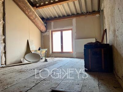 Maison ancienne - 230 m² - 6 pièces