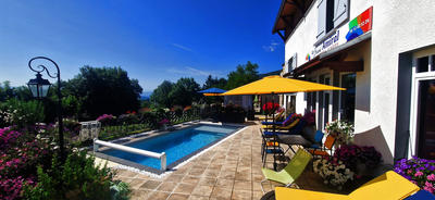 Propriété - 660 m² - 20 pièces