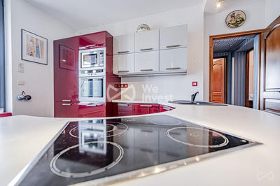 Appartement - 81 m² - 4 pièces