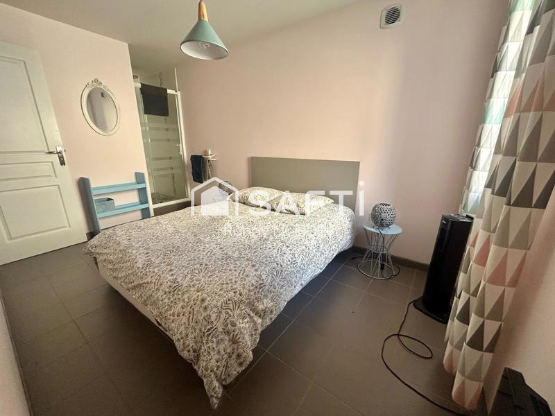 Maison - 369 m² - 10 pièces