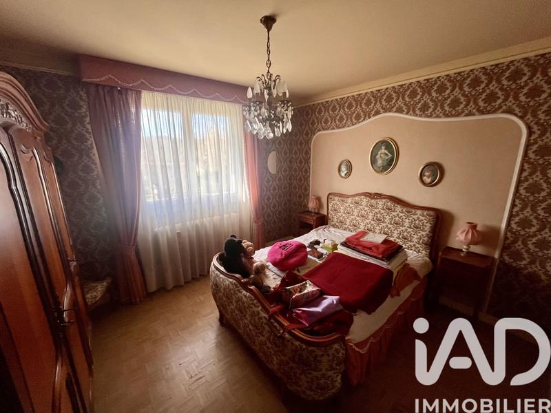 Maison - 104 m² - 6 pièces