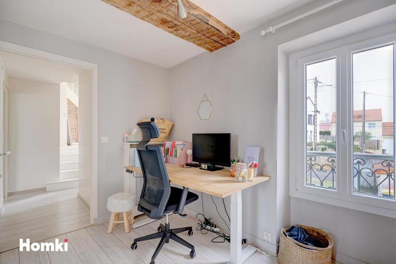 Maison - 181 m² - 6 pièces