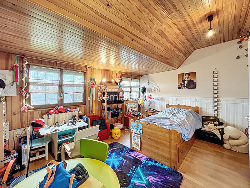 Maison - 164 m² - 6 pièces