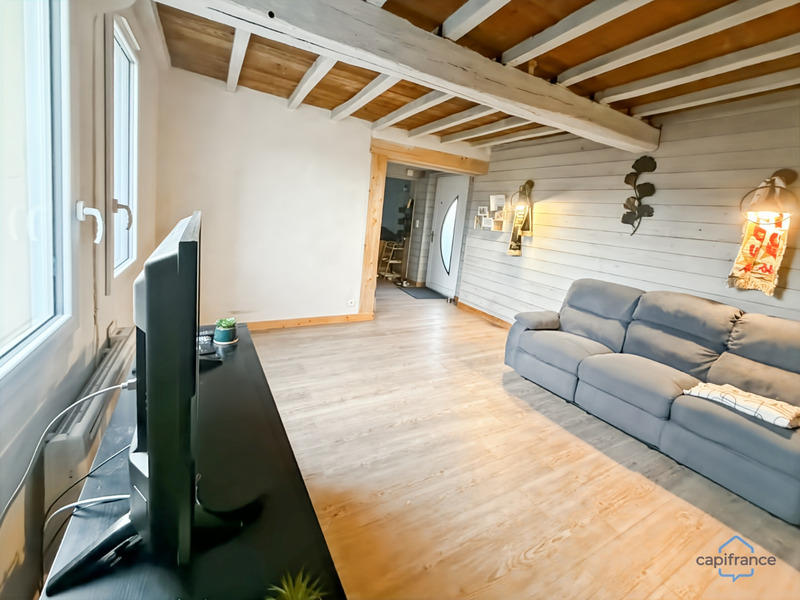 Maison - 96 m² - 4 pièces