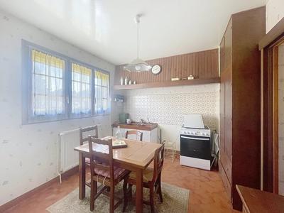 Maison - 135 m² - 6 pièces