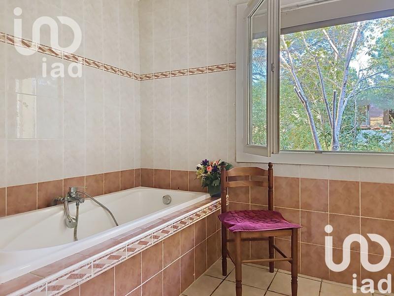 Maison - 196 m² - 7 pièces