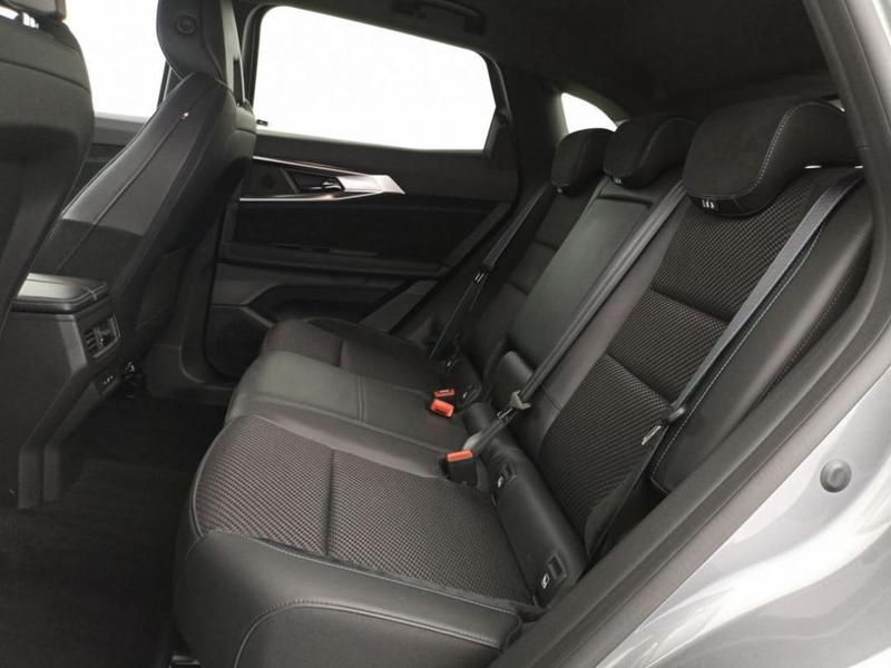 Renault Austral E-Tech hybrid 200 Iconic esprit Alpine