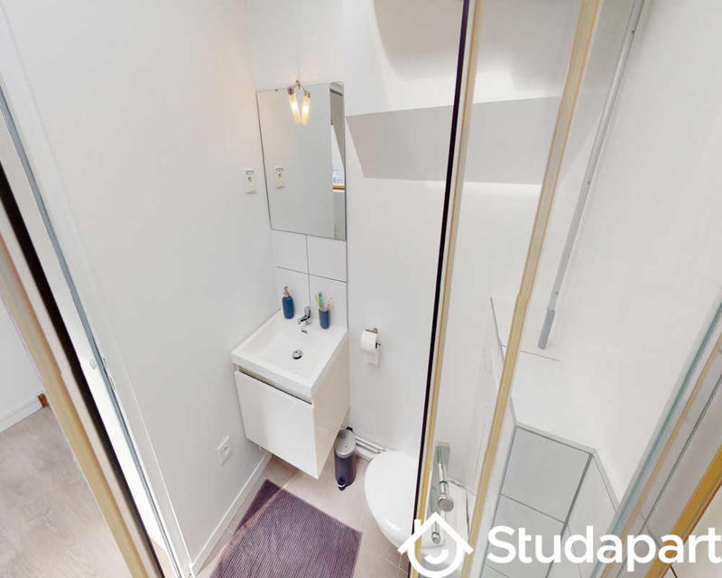 Chambre - 60 m² - 1 pièce