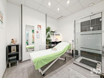 Local commercial - 61 m²