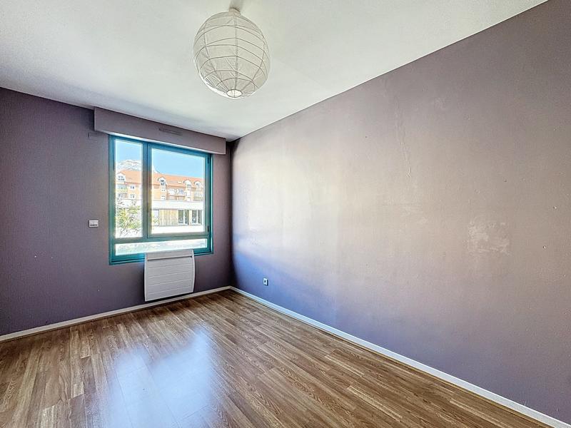 Appartement - 83 m² - 4 pièces