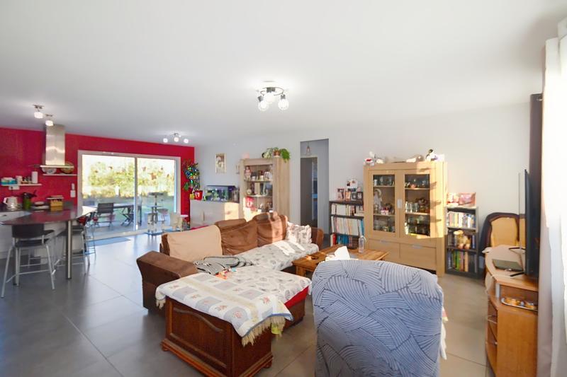 Maison - 94 m² - 4 pièces