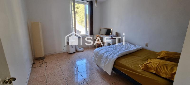 Maison - 240 m² - 7 pièces