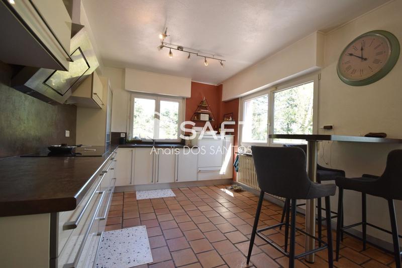 Maison - 170 m² - 5 pièces