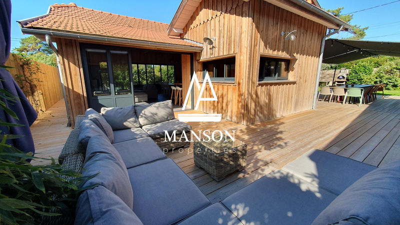 Villa - 135 m² - 8 pièces