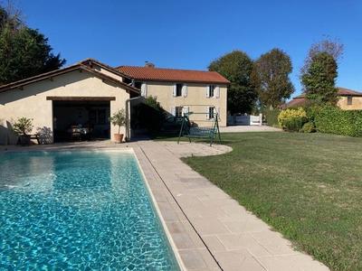 Maison ancienne - 200 m² - 6 pièces