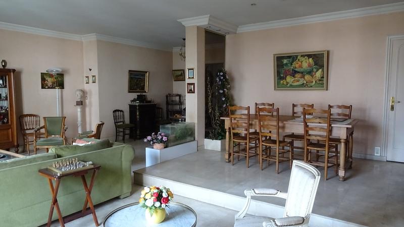 Appartement - 173 m² - 7 pièces