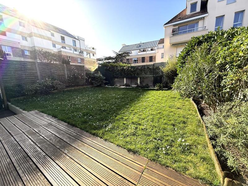 Appartement - 122 m² - 6 pièces