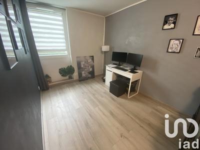 Appartement - 80 m² - 5 pièces
