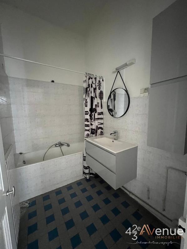 Appartement - 101 m² - 4 pièces