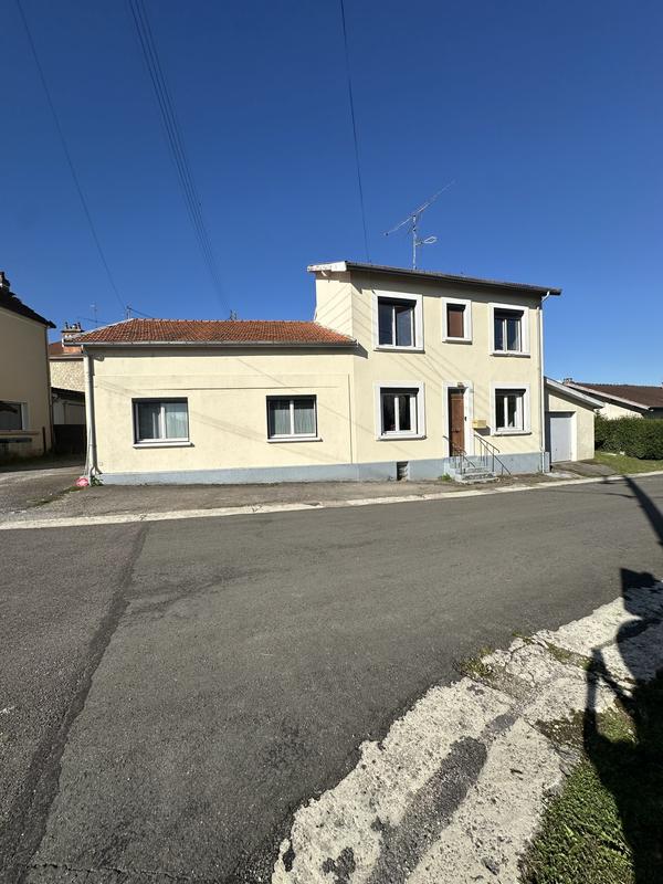 Maison ancienne - 136 m² - 6 pièces