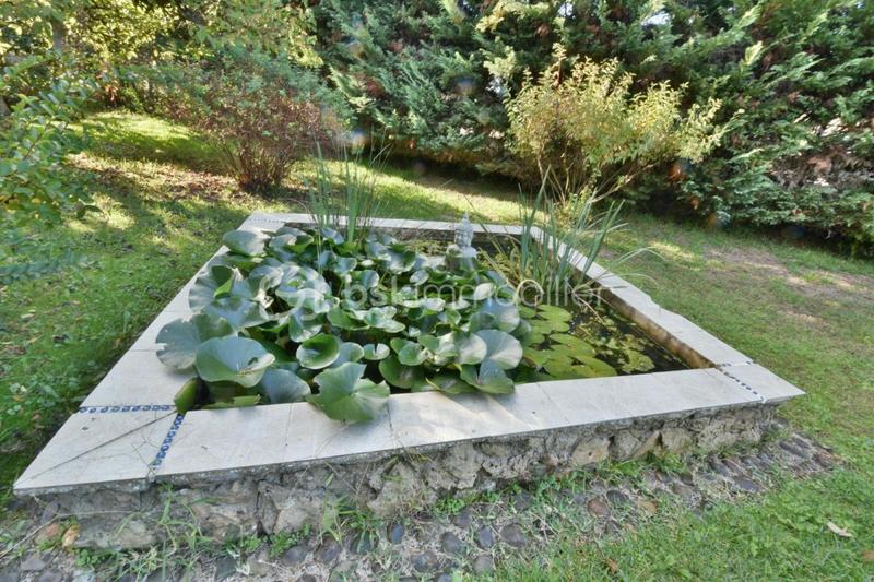 Immeuble - 250 m² - 9 pièces