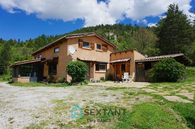 Maison - 155 m² - 5 pièces