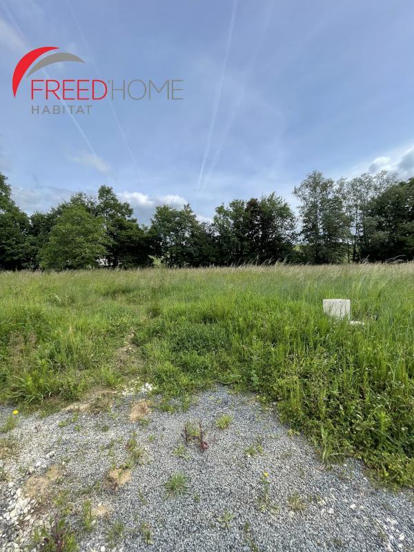 Terrain constructible - 800 m²