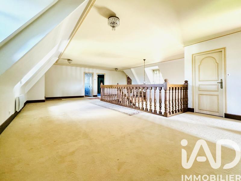 Maison - 480 m² - 12 pièces