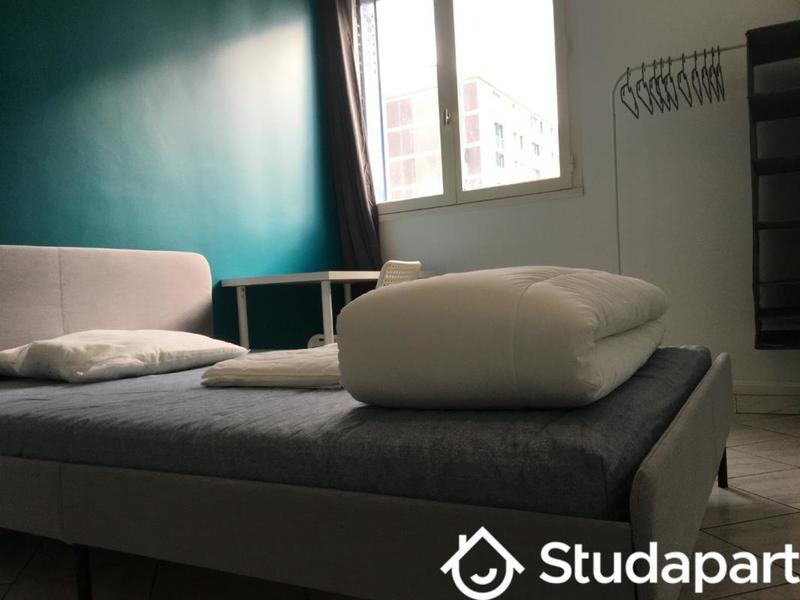 Chambre - 10 m² - 1 pièce