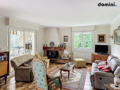 Maison ancienne - 300 m² - 9 pièces