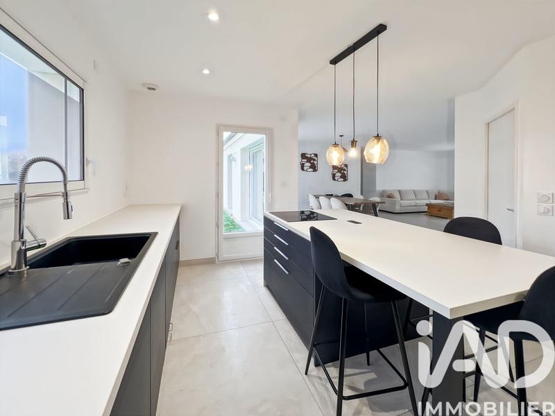 Maison - 125 m² - 5 pièces