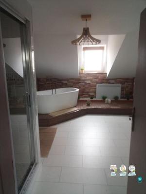 Appartement - 80 m² - 3 pièces