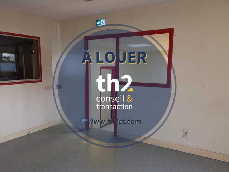 Entrepôt - 1 400 m²