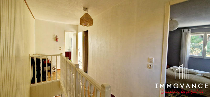 Villa - 202 m² - 5 pièces