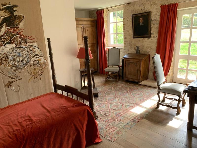 Maison - 420 m² - 11 pièces