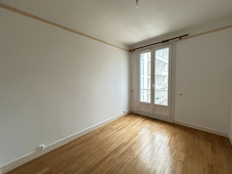 Appartement - 82 m² - 3 pièces