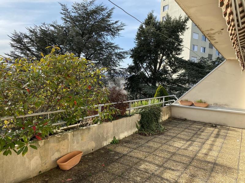 Appartement - 160 m² - 7 pièces