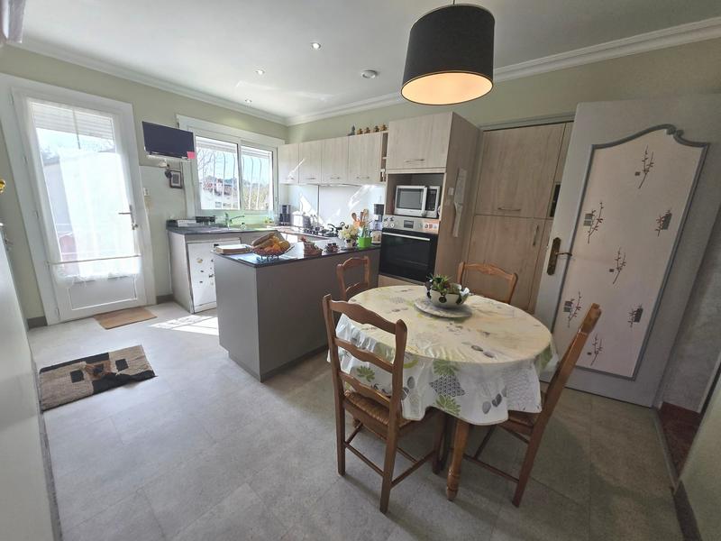 Maison ancienne - 100 m² - 4 pièces