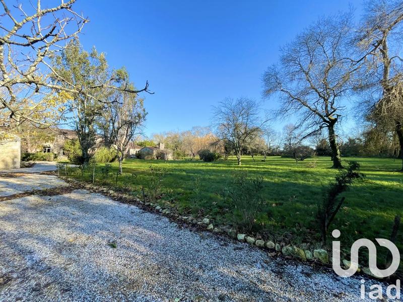 Maison - 471 m² - 13 pièces