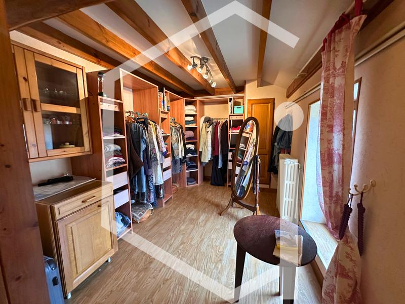 Maison - 189 m² - 7 pièces